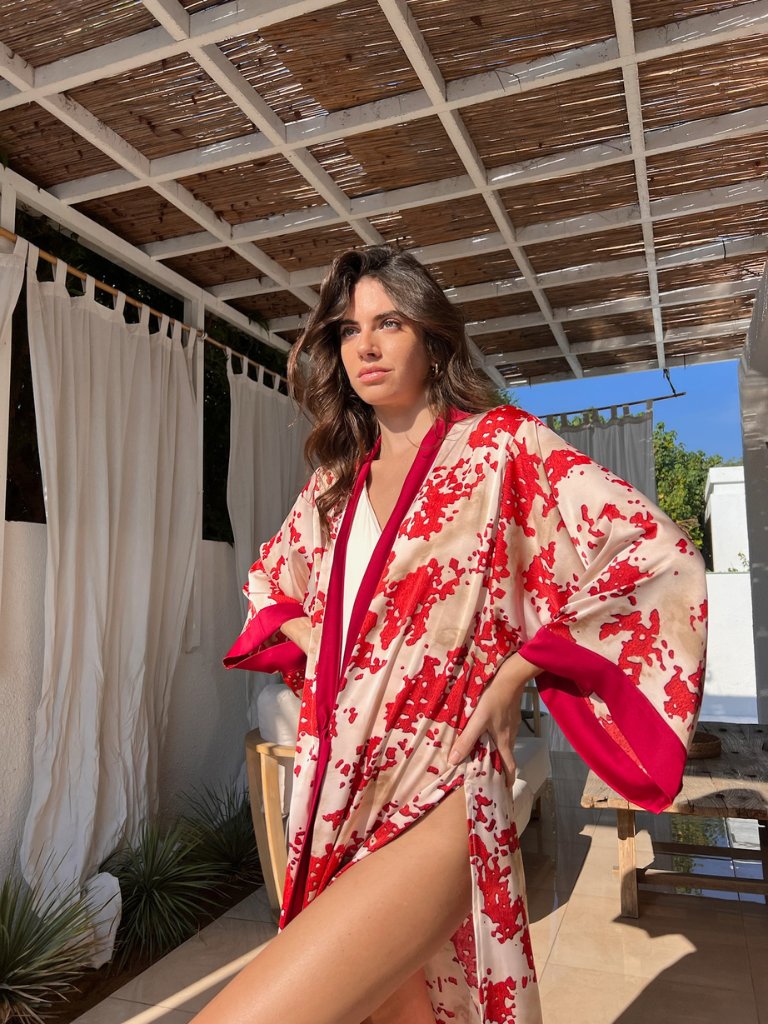 SARA KIMONO RED