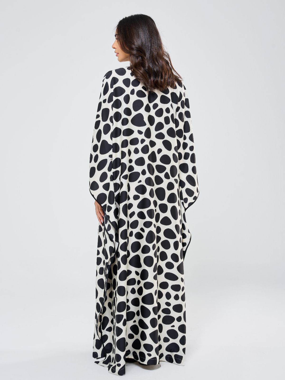 DAISY CLASSIC KAFTAN - BLACK & WHITE