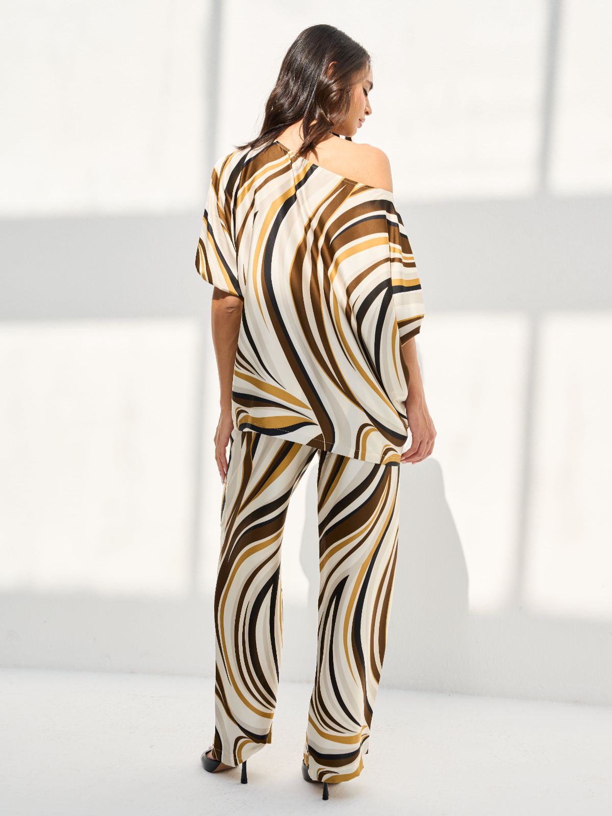 VERA SET ONE SHOULDER (BLOUSE W/ TROUSERS) - CARAMEL