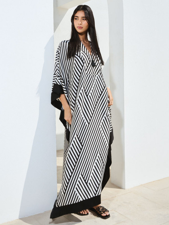 MAYA KAFTAN  - BLACK & WHITE