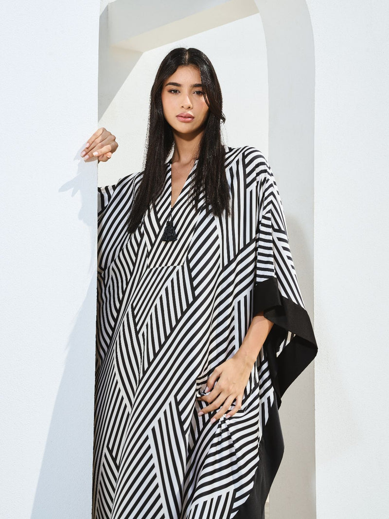 MAYA KAFTAN  - BLACK & WHITE