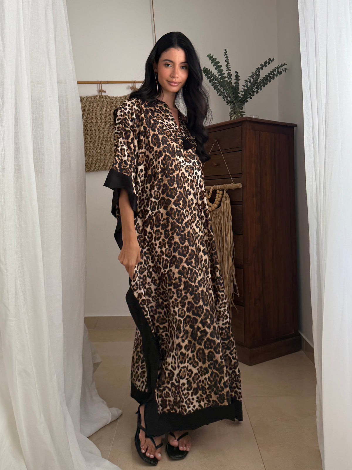MAYA KAFTAN LEOPARD PRINT
