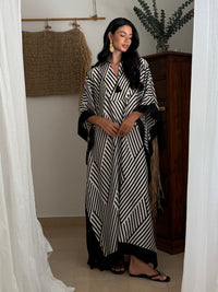 MAYA KAFTAN  - BLACK & WHITE