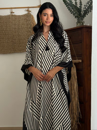MAYA KAFTAN  - BLACK & WHITE
