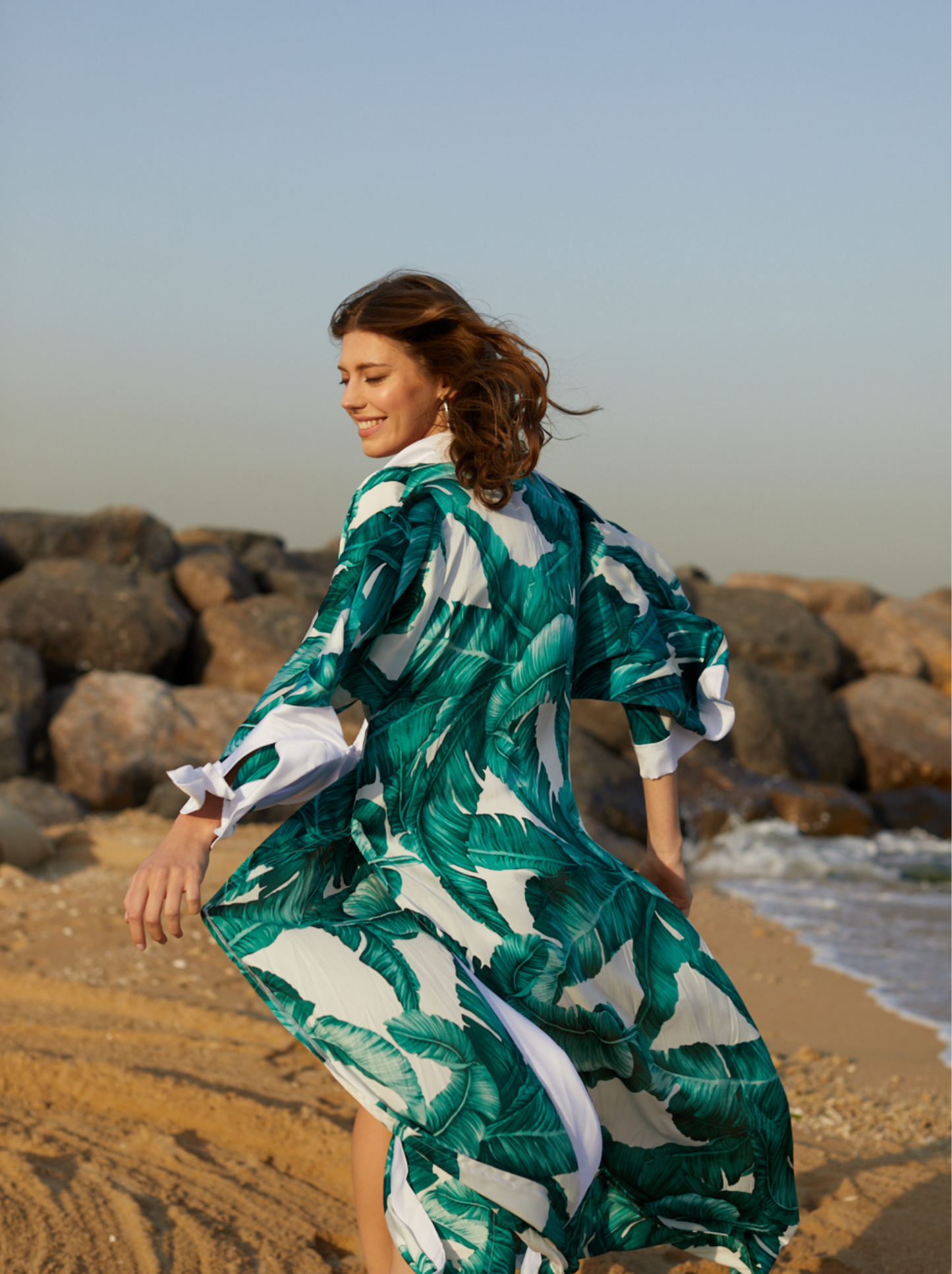 SARA KIMONO PALM LEAVES GREEN