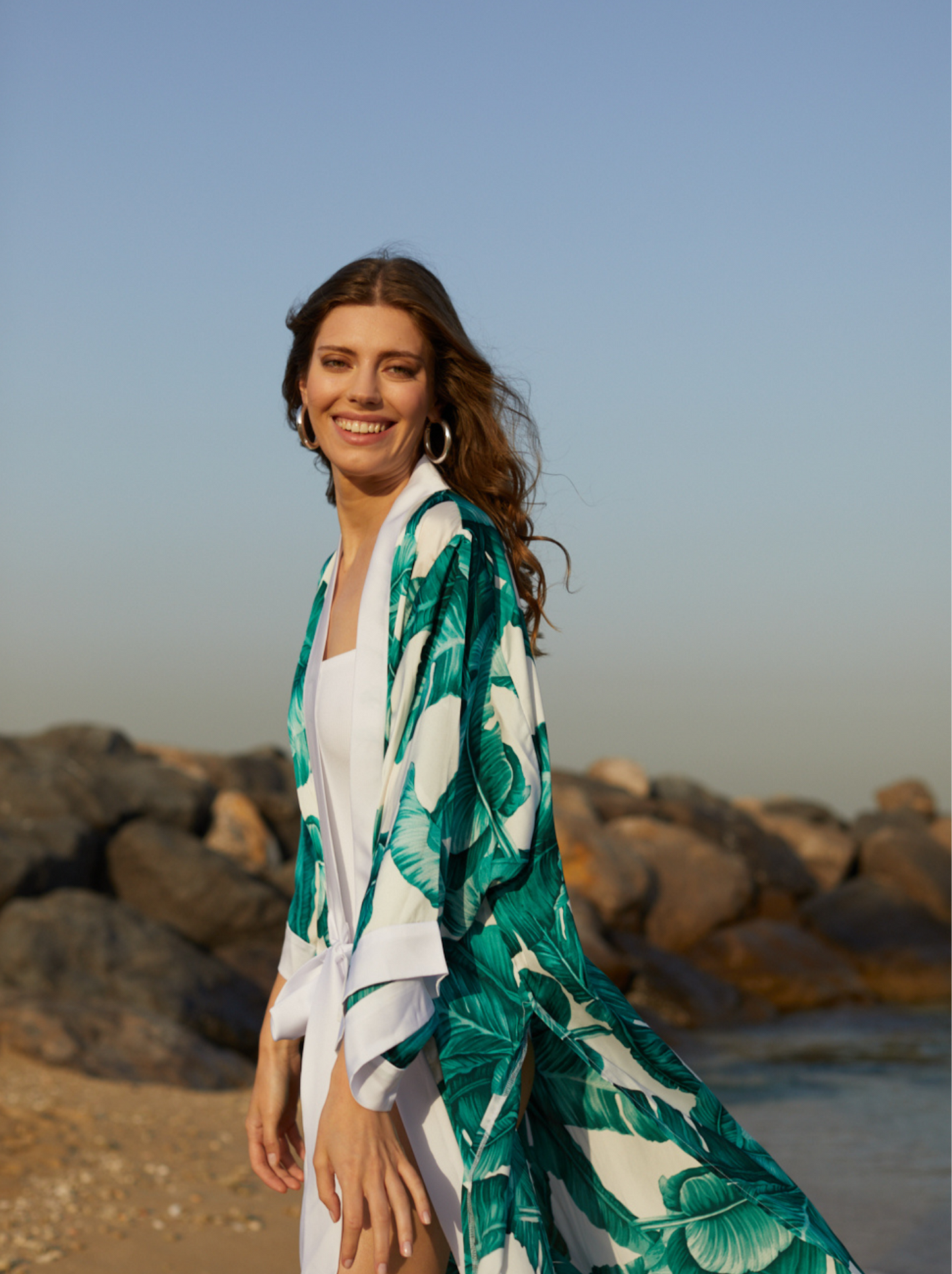 SARA KIMONO PALM LEAVES GREEN